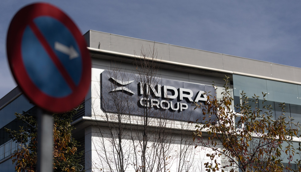 Archivo - Fachada de la sede de Indra, a 25 de noviembre de 2025, en Alcobendas, Madrid (España).