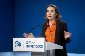 Archivo - La vicesecretaria de Regeneración Institucional del Partido Popular, Cuca Gamarra, en rueda de prensa en Génova. Archivo.