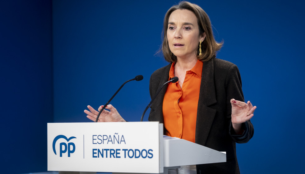 Archivo - La vicesecretaria de Regeneración Institucional del Partido Popular, Cuca Gamarra, en rueda de prensa en Génova. Archivo.