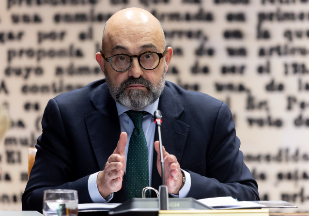 Archivo - El presidente de Adif, Luis Pedro Marco de la Peña, durante su comparecencia ante la Comisión de Investigación sobre el apagón, en el Senado, a 3 de febrero de 2026, en Madrid (España).