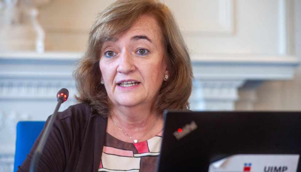 Archivo - La presidenta de la Airef, Cristina Herrero, durante el XLII seminario de economía de la APIE y la UIMP, el 24 de junio de 2025.