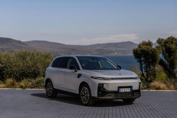 Leapmotor lanza el B10 Hybrid EV con autonomía extendida de hasta 900 km y desde 29.990 euros