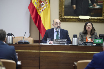 El presidente de la entidad pública empresarial Administrador de Infraestructuras Ferroviarias (Adif), Luis Pedro Marco de la Peña, comparece ante la Comisión de Transportes y Movilidad Sostenible,