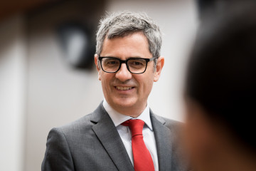 El ministro de Presidencia, Justicia y Relaciones con las Cortes, Félix Bolaños, a su llegada a una comparecencia ante los medios de comunicación