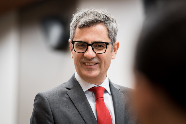 El ministro de Presidencia, Justicia y Relaciones con las Cortes, Félix Bolaños, a su llegada a una comparecencia ante los medios de comunicación