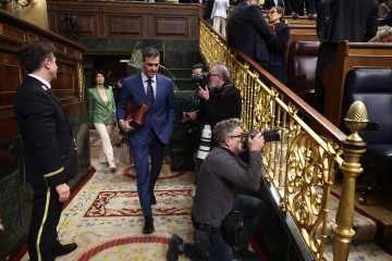 El presidente del Gobierno, Pedro Sánchez, a su llegada a una sesión de control al Gobierno, en el Congreso, a 25 de marzo de 2026, en Madrid (España).