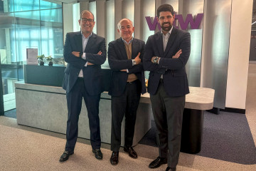 El CEO ERSM Grupo, Ricardo Soler; el director WTWN, Javier Gausí,  y el director comercial y operaciones WTWN, Alvaro de Eugenio.