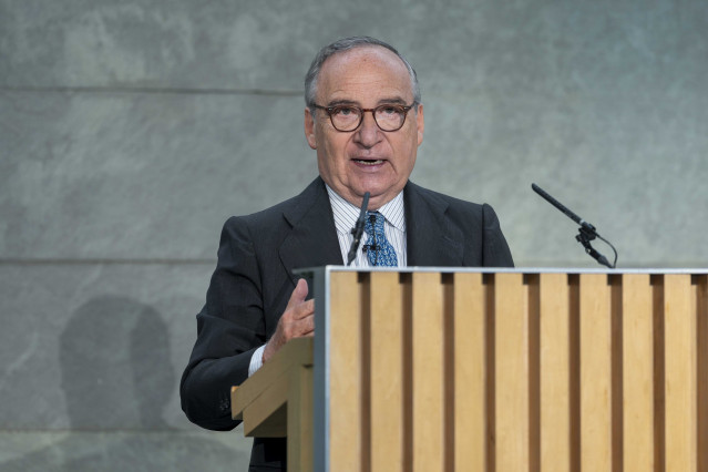 Archivo - El presidente de Ebro Foods, Antonio Hernández, durante la junta general de accionistas