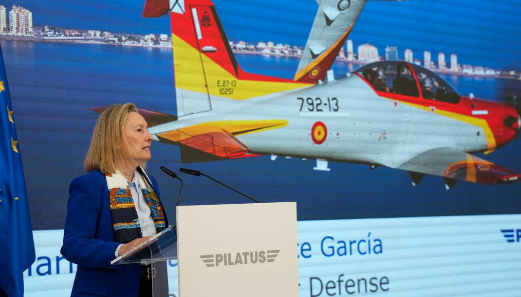 Archivo - La secretaria de Estado de Defensa de España, Amparo Valcarce, interviene en el acto inaugural de Pilatus Aircraft Ibérica. A 1 de diciembre de 2025 en Alcalá de Guadaíra, Sevilla (Andal
