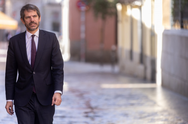 El ministro de Cultura, Ernest Urtasun, participa en la entrega de los premios de la XXV Campaña de Animación a la Lectura María Moliner, a 24 de marzo de 2026, en Madrid (España).