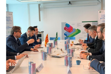 Reunión entre miembros de la Generalitat de Catalunya y de la región de Lombardía