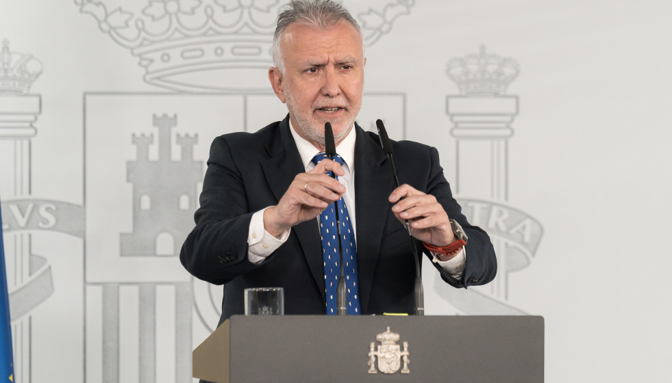 El ministro de Política Territorial y Memoria Democrática, Ángel Víctor Torres, durante una rueda de prensa, en el Palacio de la Moncloa, a 27 de marzo de 2026, en Madrid