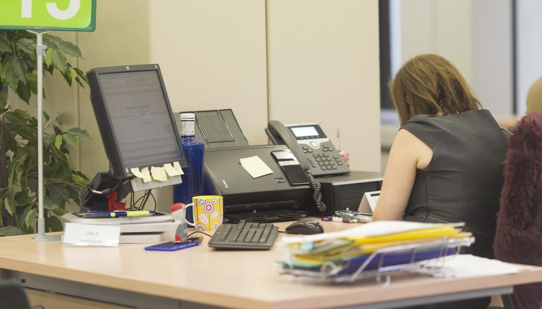 Archivo - Trabajadores, trabajador, trabajo, Seguridad Social, Oficina de empleo .