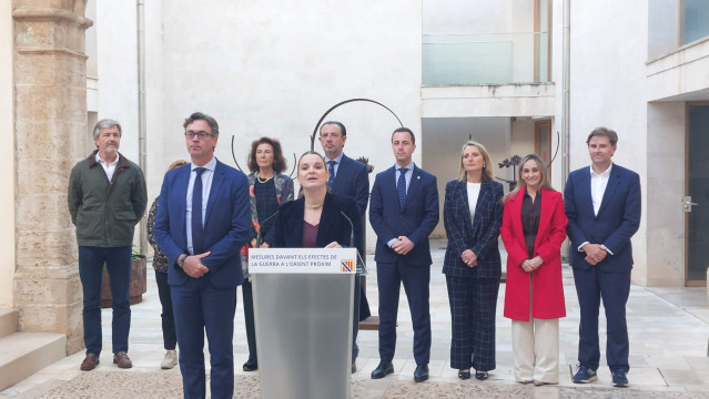 La presidenta del Govern, Marga Prohens, anuncia el paquete de medidas por la guerra en Irán y Oriente Próximo.