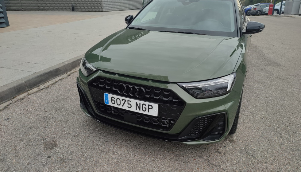 EuropaPress 7402343 audi a1 urbano premium cuatro aros despide proximo mes fabrica martorell