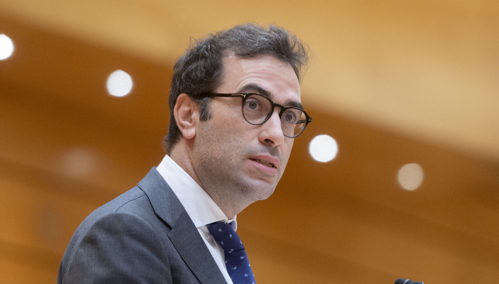 EuropaPress 6633661 ministro economia carlos cuerpo interviene sesion control senado abril 2025 (2)