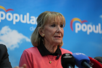 EuropaPress 7371354 expresidenta comunidad madrid esperanza aguirre rueda prensa exponer (1)