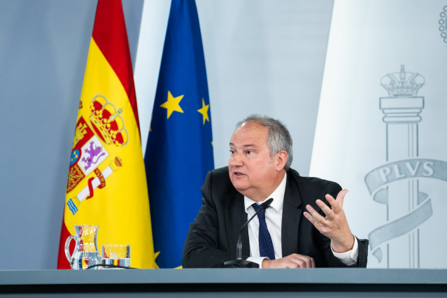 El ministro de Industria y Turismo, Jordi Hereu, durante una rueda de prensa posterior al Consejo de Ministros, en el Palacio de La Moncloa, a 31 de marzo de 2026, en Madrid (España).