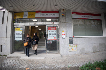 Archivo - Fachada de la oficina del INEM, a 4 de marzo de 2025, en Madrid (España). El número de parados registrados en las oficinas de los servicios públicos de empleo (antiguo Inem) en la Comunid