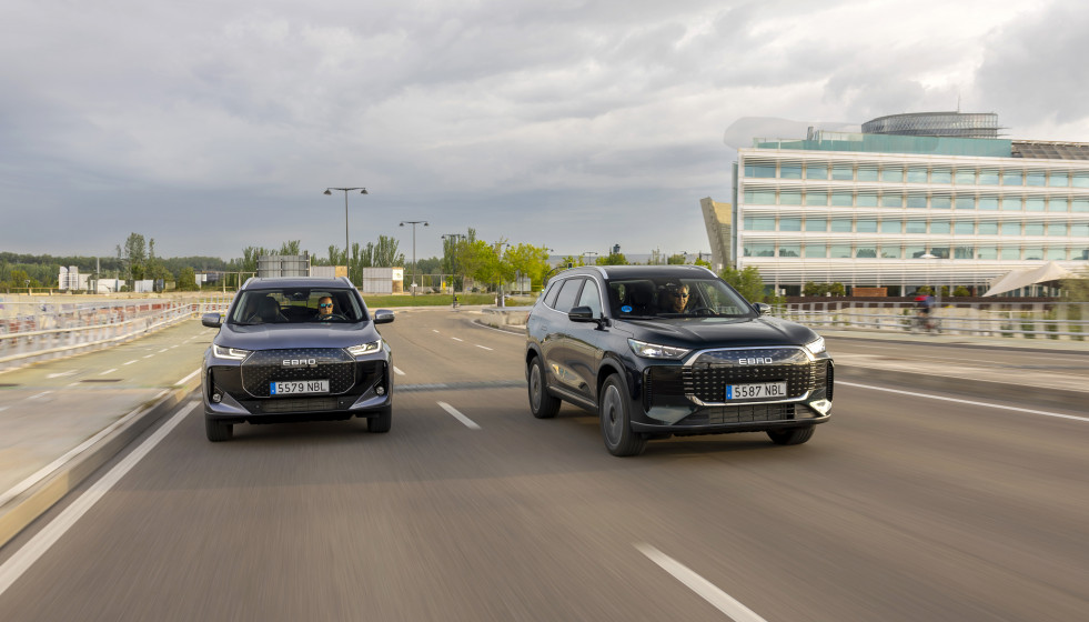 Ebro S700 PHEV Y Ebro S800 PHEV