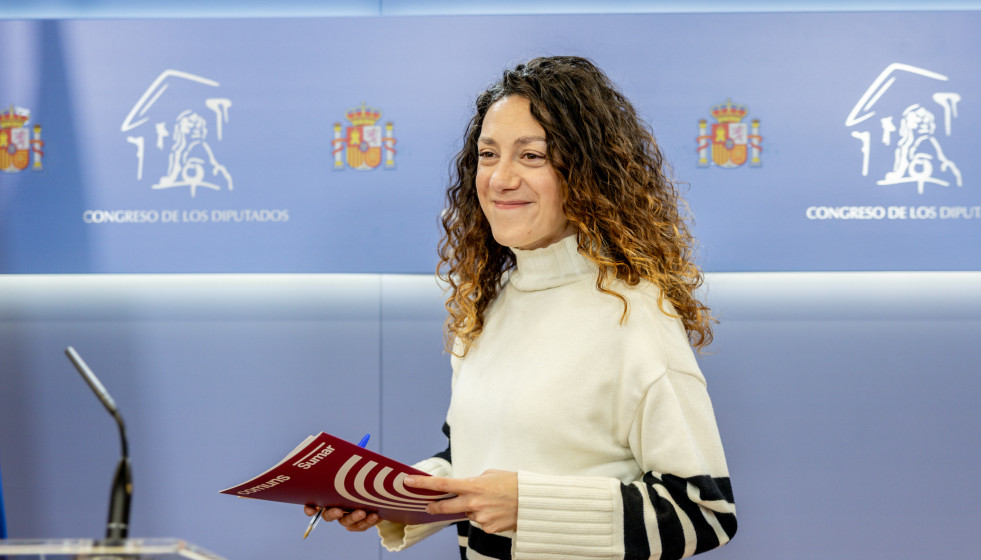 EuropaPress 7354149 diputada sumar aina vidal rueda prensa congreso diputados 10 marzo 2026 (4)