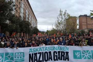 Archivo - Manifestación de EH Bildu por el Aberri Eguna el año pasado.