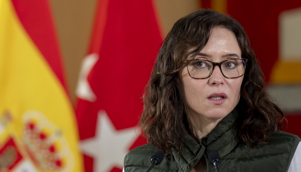 La presidenta de la Comunidad de Madrid, Isabel Díaz Ayuso, atiende a los medios tras la reunión del Consejo de Gobierno, en el Ayuntamiento de Morata de Tajuña, a 25 de marzo de 2026, en Morata de