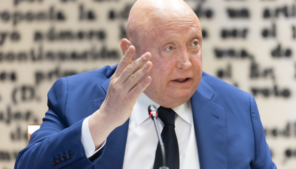 El presidente ejecutivo y fundador de Forestalia Renovables, Fernando Samper Rivas, comparece ante la comisión del ‘caso Koldo’, en el Senado, a 6 de abril de 2026, en Madrid (España).