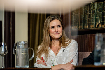 La vicepresidenta tercera del Gobierno y ministra para la Transición Ecológica y el Reto Demográfico, Sara Aagesen, interviene en la presentación del libro ‘El arte de impulsar el cambio’ de P