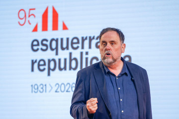 El presidente de ERC, Oriol Junqueras, interviene durante el 95 aniversario de ERC, en la Estació del Nord, a 14 de marzo de 2026, en Barcelona, Catalunya (España). El partido se fundó en Barcelona