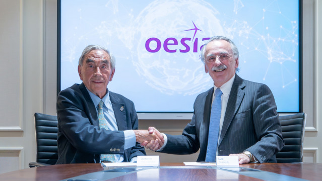 Firma Oesía y Micromag.