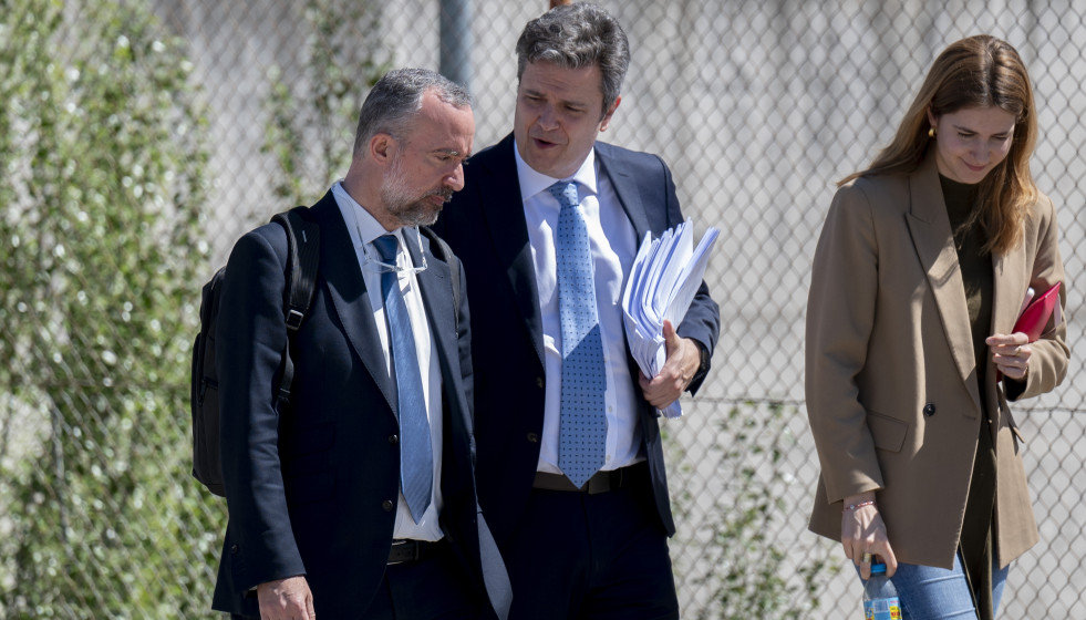 EuropaPress 7418530 exdiputado pp francisco martinez vazquez salida primer dia juicio operacion