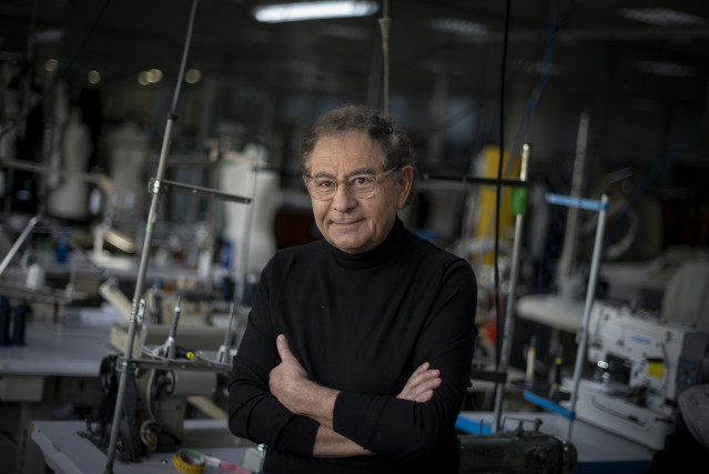 Archivo - El diseñaror Roberto Verino, embajador del evento solidario Trezeluzes.