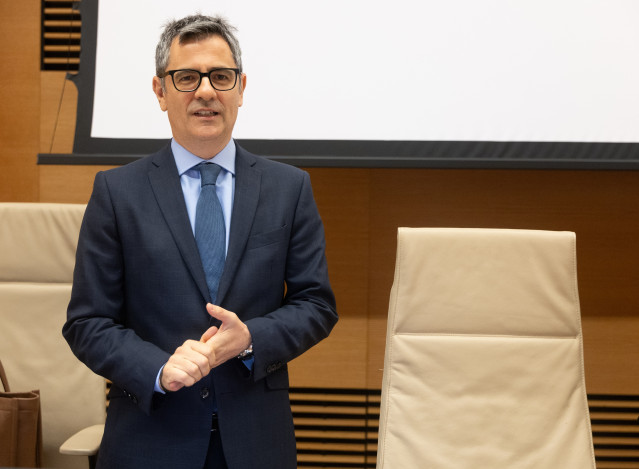 El ministro de Presidencia, Justicia y Relaciones con las Cortes, Félix Bolaños, durante su comparecencia ante la Comisión Constitucional del Congreso.