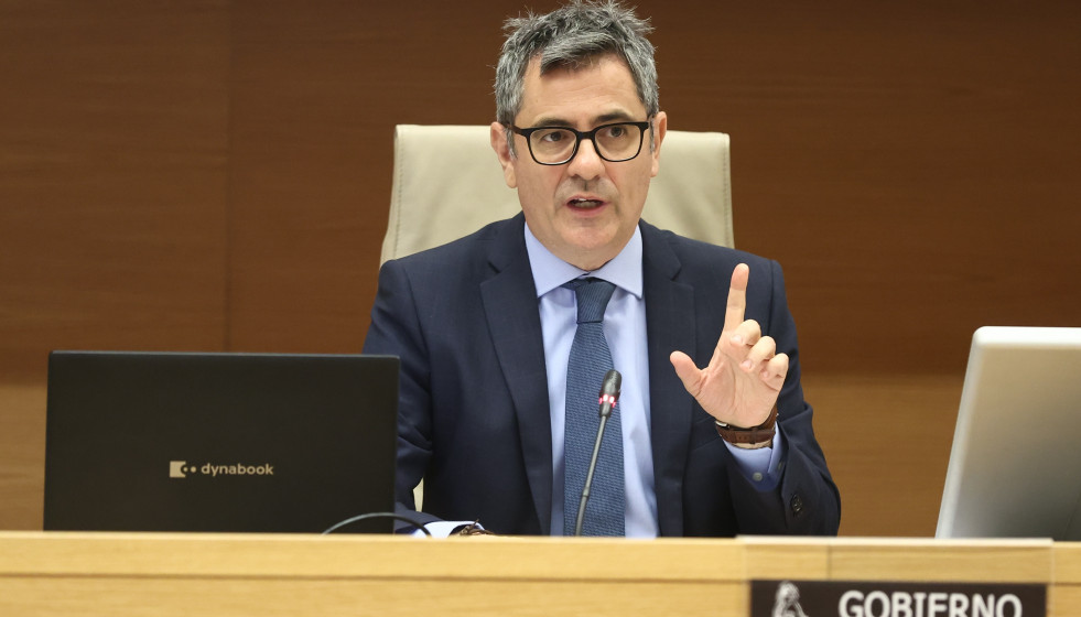 El ministro de Presidencia, Justicia y Relaciones con las Cortes, Félix Bolaños, durante su comparecencia ante la Comisión Constitucional del Congreso