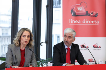 Archivo - La consejera delegada de Línea Directa Aseguradora, Patricia Ayuela, y el director de Finanzas de Línea Directa Aseguradora, Carlos Rodríguez, durante la presentación de resultados de L�