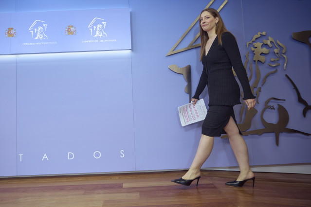 La portavoz del PP en el Congreso, Ester Muñoz, durante una rueda de prensa, en el Congreso de los Diputados, a 9 de abril de 2026, en Madrid (España).