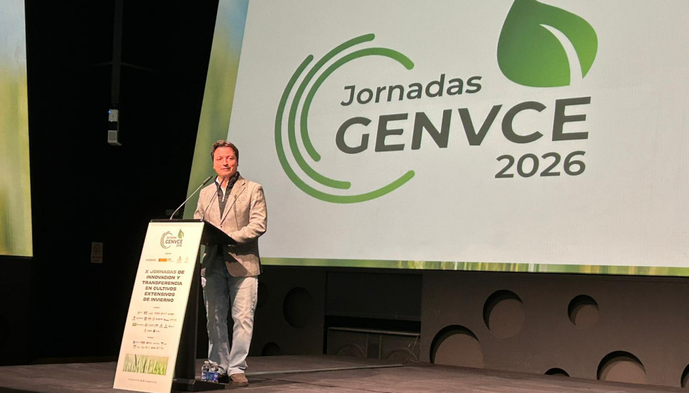 Un ponente de las X Jornadas para la innovación en cultivos extensivos de invierno del Grupo para la Evaluación de Nuevas Variedades de Cultivos Extensivos de España (Genvce) en Jerez de la Fronter