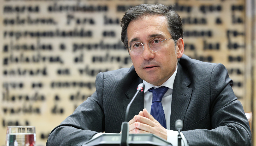 El ministro de Asuntos Exteriores, Unión Europea y Cooperación, José Manuel Albares, comparece ante la Comisión de Asuntos Exteriores, en el Senado, a 10 de abril de 2026, en Madrid (España).