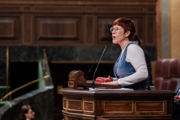 La diputada de Compromís Águeda Micó interviene durante una sesión plenaria, en el Congreso de los Diputados, a 26 de marzo de 2026, en Madrid (España)