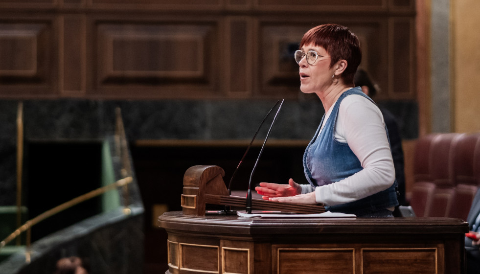 La diputada de Compromís Águeda Micó interviene durante una sesión plenaria, en el Congreso de los Diputados, a 26 de marzo de 2026, en Madrid (España)