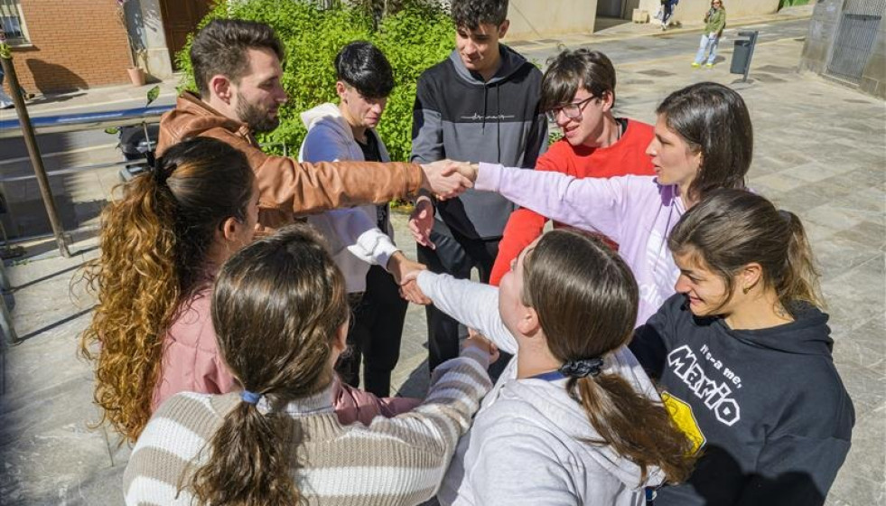 Jóvenes en una actividad en imagen de archivo.