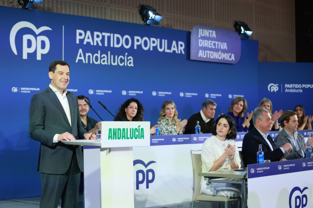 Juanma Moreno interviene en la reunión de la Junta Directiva Autonómica del PP en Sevilla. A 25 de marzo de 2026, en Sevilla (Foto de archivo).