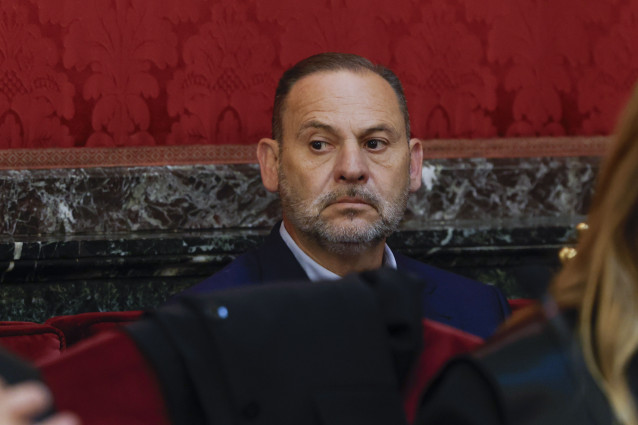 El exministro José Luis Ábalos en el banquillo de los acusados durante el juicio por el 'caso mascarillas' en el Tribunal Supremo.