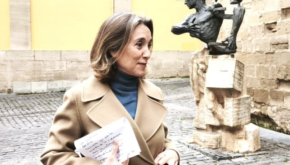 EuropaPress 7433006 cuca gamarra hoy logrono antes dirigirse periodistas