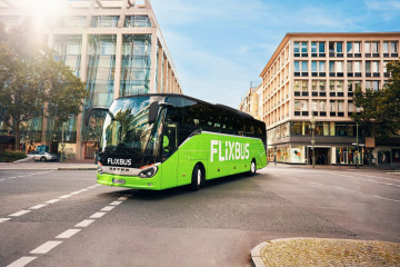 Archivo - Autobús de FlixBus