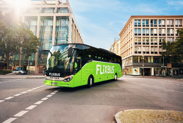 Archivo - Autobús de FlixBus