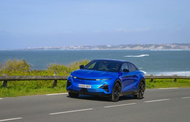 Alpine lanza el A390, su nuevo fastback eléctrico con 400 CV, 557 km de autonomía y desde 67.500 euros