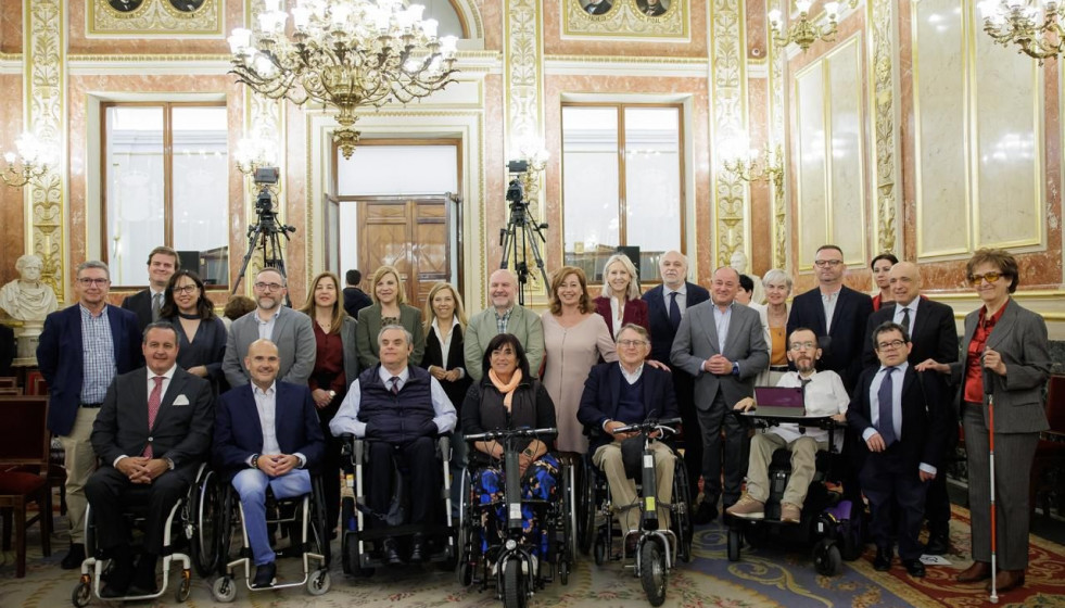 La presidenta del Congreso, Francina Armengol, en la presentanción del Plan de Accesibilidad de la Cámara baja