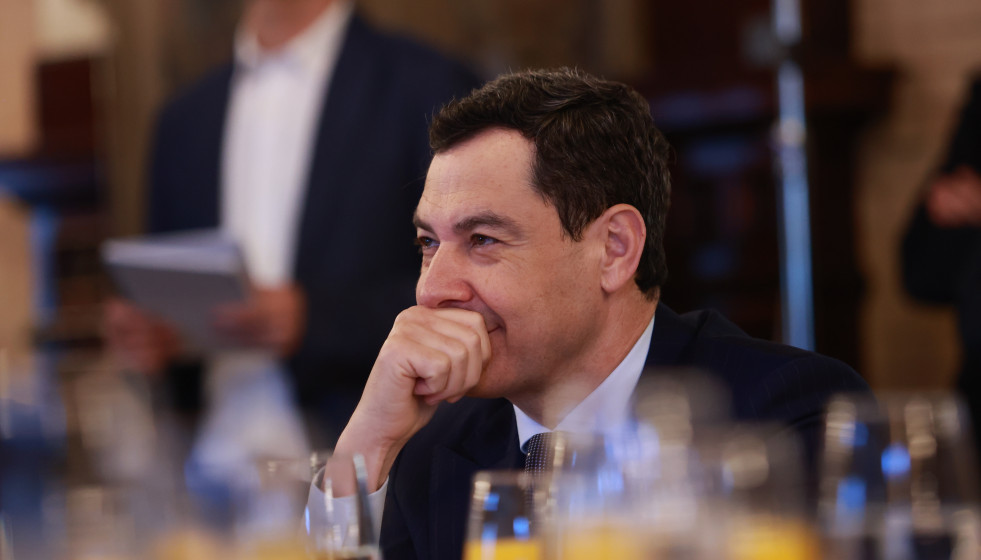 EuropaPress 7437930 presidente junta andalucia juanma moreno asiste coloquio protagonizado